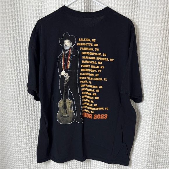 Willie Nelson 2023 Tour T-Shirt - Size XXL - Picture 3 of 3